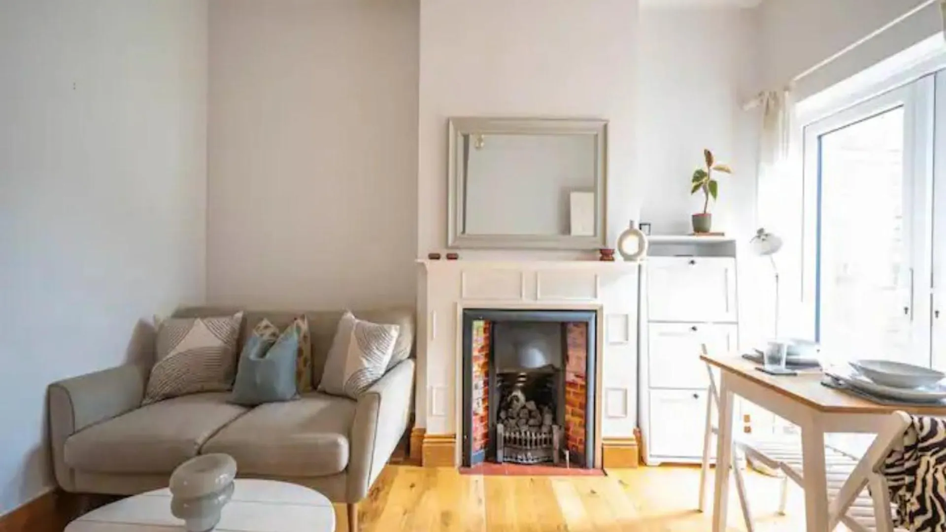 Pass The Keys Hither Green Ground Floor Flat With Garden London Apartment