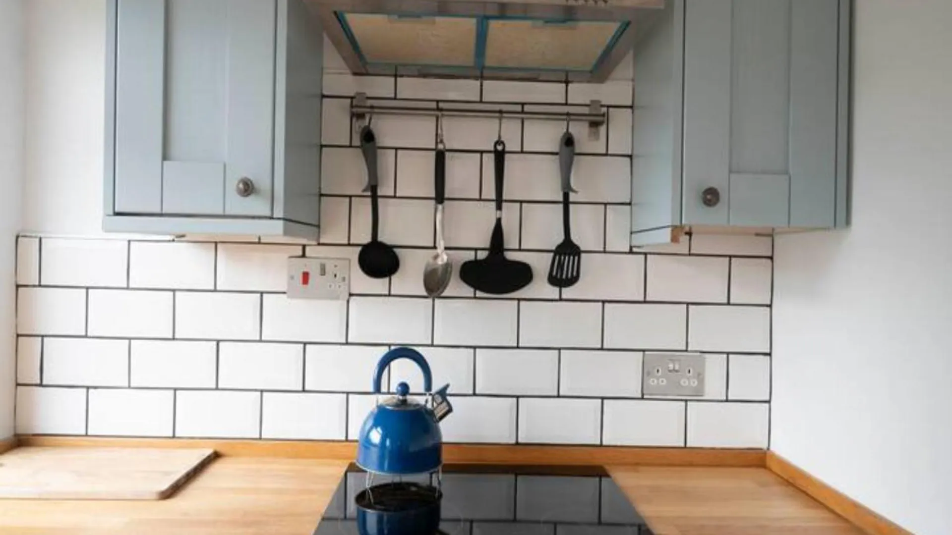 Pass The Keys Hither Green Ground Floor Flat With Garden London 0*,