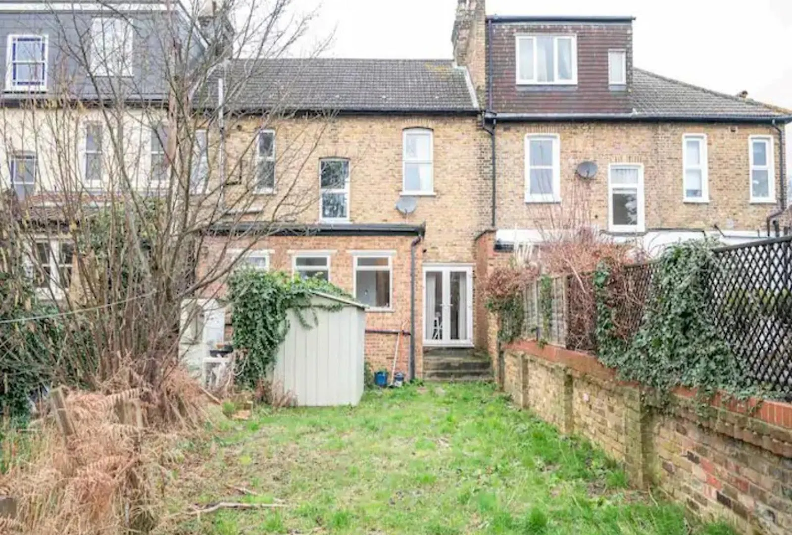 Pass The Keys Hither Green Ground Floor Flat With Garden London Apartment